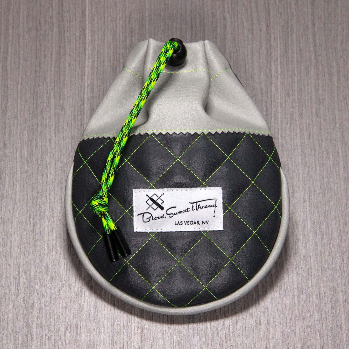 RANGEFINDER POUCH - TUFTED - VOLTAGE(CHARCOAL/CEMENT/NEON GRN)