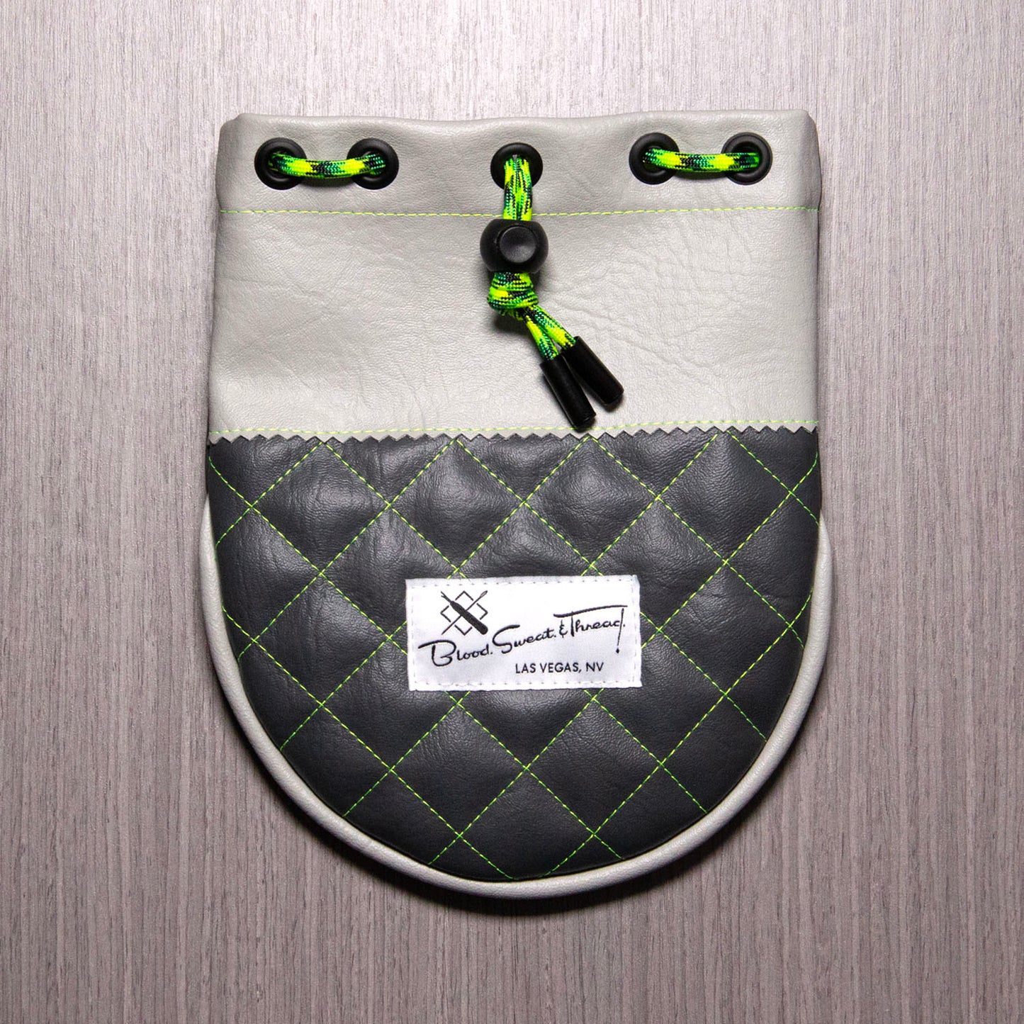 RANGEFINDER POUCH - TUFTED - VOLTAGE(CHARCOAL/CEMENT/NEON GRN)