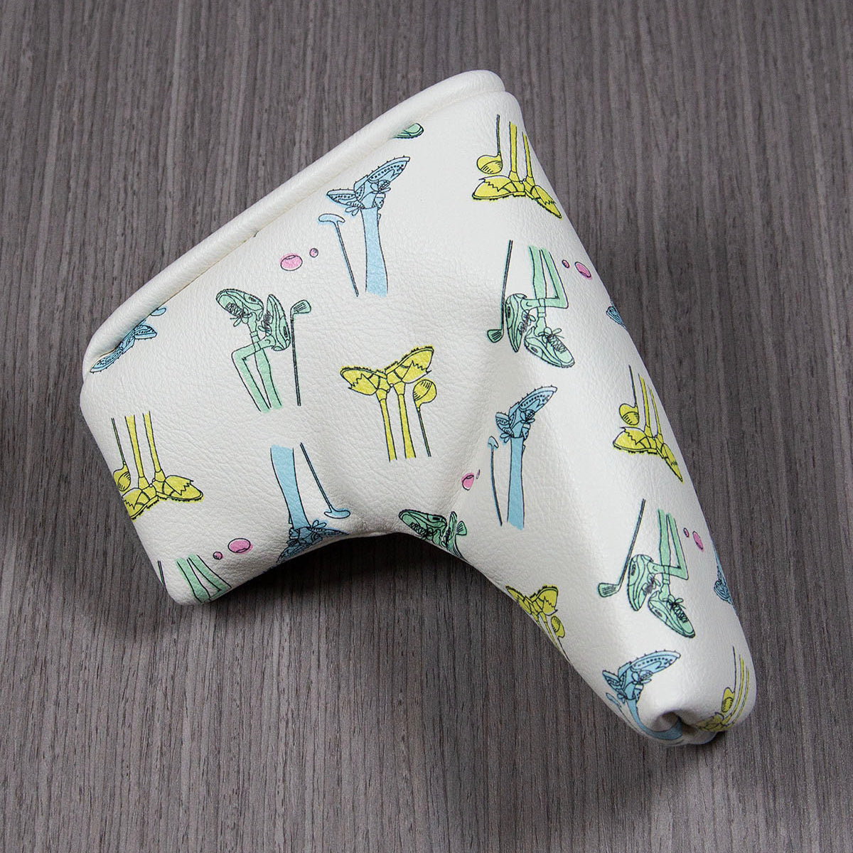 WEEKENDERS - BLADE STYLE PUTTER COVER