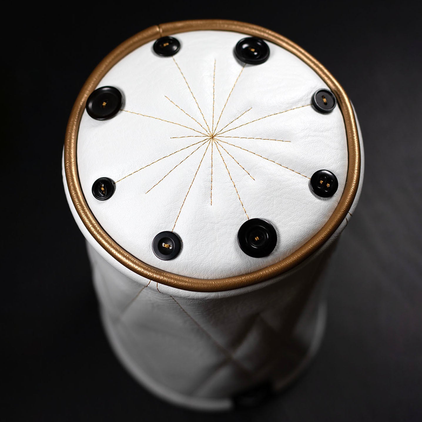 THE FREMONT - WHITE W/GOLD - BARREL STYLE DRIVER COVER